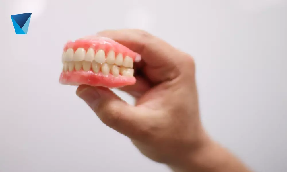 Prótesis dentales flexibles